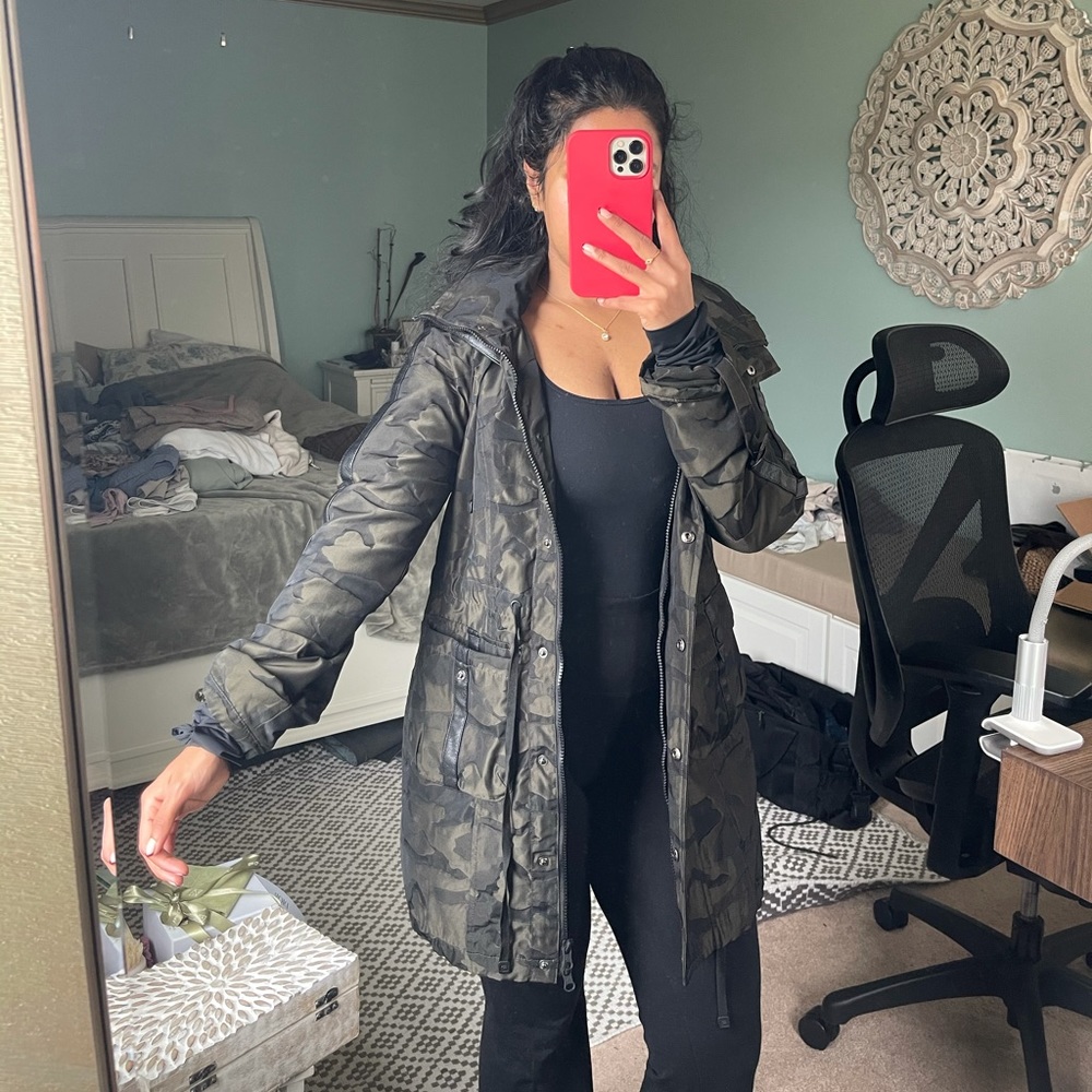 BLANC NOIR CAMO JACKET